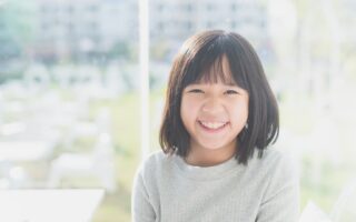 乳歯は虫歯になりやすい？永久歯への影響についても解説